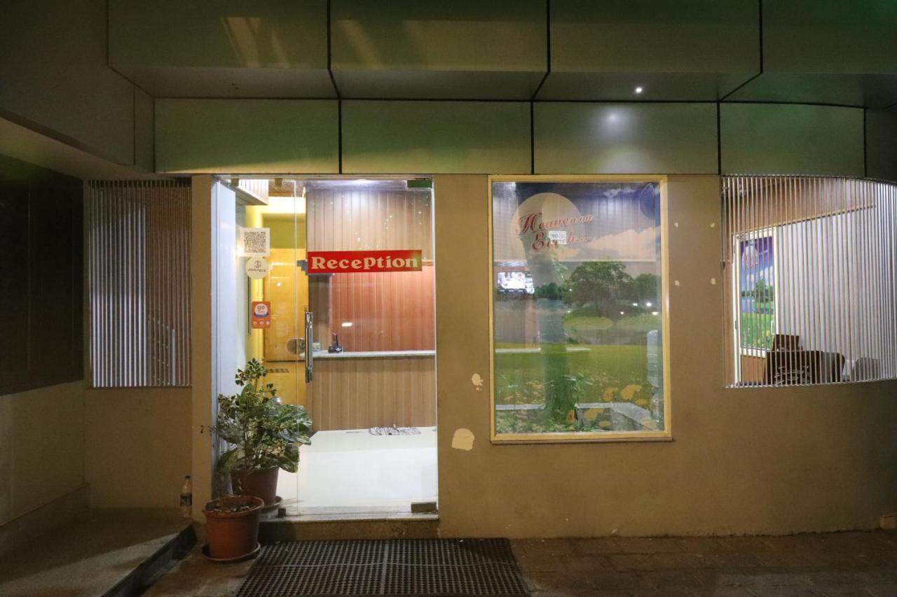 Jippus Galaxy Budget Air Port Hotel Kochi المظهر الخارجي الصورة